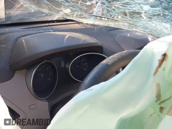 ✅ 2013 Hyundai Tucson GLS • VIN: KM8JU3AC4DU672737 • Лот: 43443555. Размещён на IAAI с пробегом Не указан миль. Получите бесплатный доступ к архиву аукционных продаж из США и посмотрите подробный отчёт об истории автомобиля на DreamBid. Изображение 7.