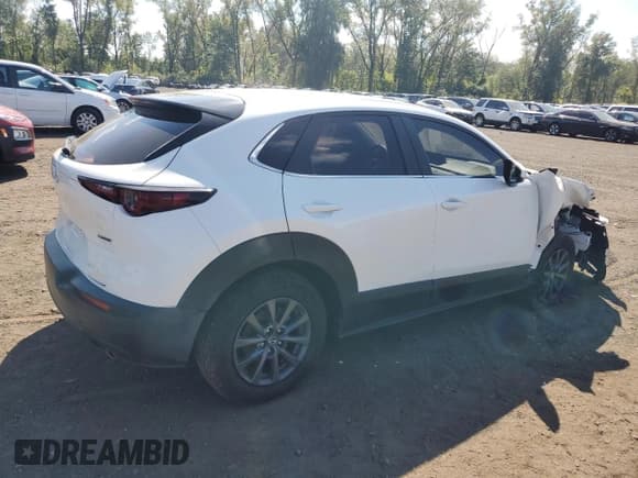 ✅ 2022 Mazda CX-30 S • VIN: 3MVDMBAL1NM412439 • Lot: 80486485. Listed on Copart with 38,345 mi. Free auction sales archive from the USA and detailed vehicle history report at DreamBid. Image 3.