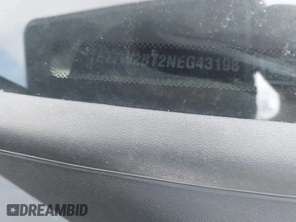 ✅ 2022 Ford F-250 XL • VIN: 1FT7W2BT2NEG43198 • Lot: 42301366. Wystawiony na IAAI z przebiegiem 69 057 mil. Bezpłatny archiwum sprzedaży aukcyjnych z USA i szczegółowy raport historii pojazdu na DreamBid. Zdjęcie 9.