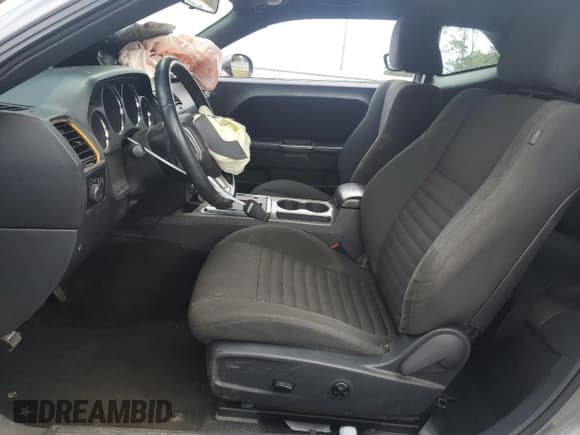 ✅ 2012 Dodge Challenger SXT • VIN: 2C3CDYAG3CH186617 • Лот: 68333824. Опубликован ранее на Copart с пробегом 189 417 миль. Бесплатный доступ к архиву аукционных продаж из США и подробный отчёт об истории автомобиля на DreamBid. Изображение 7.