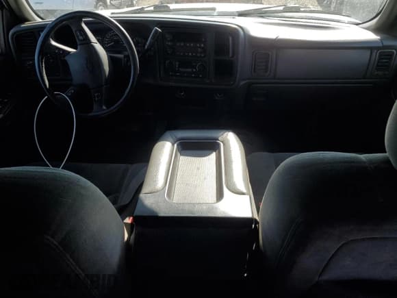 ✅ 2004 Chevrolet Silverado 2500HD LT3 • VIN: 1GCHK23G34F263748 • Лот: 55696975. Опубликован ранее на Copart с пробегом Не указан. Бесплатный доступ к архиву аукционных продаж из США и подробный отчёт об истории автомобиля на DreamBid. Изображение 8.