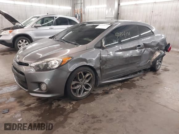 ✅ 2016 Kia Forte SX • VIN: KNAFZ6A38G5643041 • Lot: 42454134. Listed on IAAI with Not provided. Free auction sales archive from the USA and detailed vehicle history report at DreamBid. Image 18.