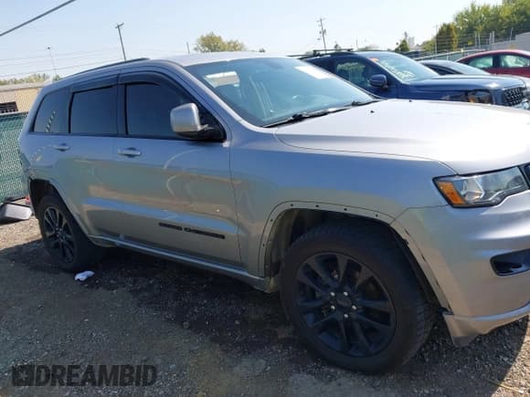 ✅ 2019 Jeep Grand Cherokee Upland • VIN: 1C4RJFAG9KC849970 • Lot: 43239812. Listed on IAAI with 94,001 mi. Free auction sales archive from the USA and detailed vehicle history report at DreamBid. Image 14.