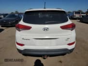 ✅ 2017 Hyundai Tucson SE • VIN: KM8J3CA40HU504739 • Лот: 92613605. Опубликован ранее на Copart с пробегом 196 981 миль. Бесплатный доступ к архиву аукционных продаж из США и подробный отчёт об истории автомобиля на DreamBid. Изображение 6.