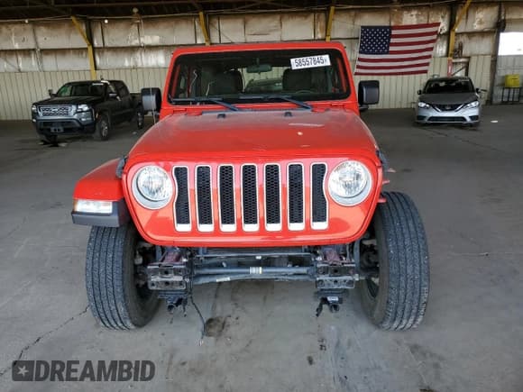 ✅ 2020 Jeep Wrangler Unlimited Sahara Altitude • VIN: 1C4HJXEN8LW268874 • Lot: 58557845. Wystawiony na Copart z przebiegiem 77 708 mil. Bezpłatny archiwum sprzedaży aukcyjnych z USA i szczegółowy raport historii pojazdu na DreamBid. Zdjęcie 5.
