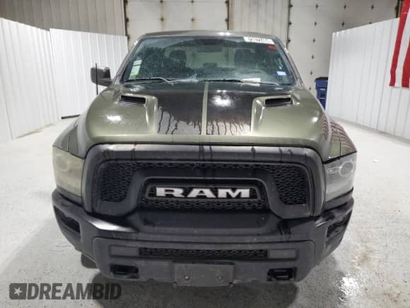 2021 Ram 1500 Warlock z VIN 1C6RR6GT2MS575041, wystawiony jako Copart lot #73572404 z przebiegiem 94 601 mil mil oraz Czysty tytuł • Clean title. Historia ofert i sprzedaży dostępna na DreamBid. Obrazek 5.