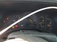 ✅ 2005 Chevrolet Silverado 1500 Work Truck • VIN: 1GCEC14X15Z119303 • Лот: 76620624. Опубликован ранее на Copart с пробегом 281 704 миль. Бесплатный доступ к архиву аукционных продаж из США и подробный отчёт об истории автомобиля на DreamBid. Изображение 9.