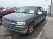 ✅ 2000 Chevrolet Silverado 1500 LS • VIN: 2GCEC19T5Y1122725 • Лот: 43815165. Опубликован ранее на IAAI с пробегом 352 070 миль. Бесплатный доступ к архиву аукционных продаж из США и подробный отчёт об истории автомобиля на DreamBid. Изображение 2.