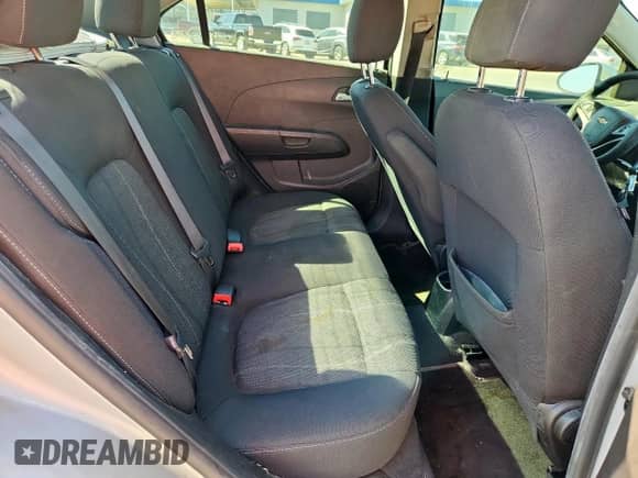 ✅ 2015 Chevrolet Sonic LT • VIN: 1G1JC5SH4F4175972 • Lot: 82284225. Listed on Copart with 161,635 mi. Free auction sales archive from the USA and detailed vehicle history report at DreamBid. Image 10.