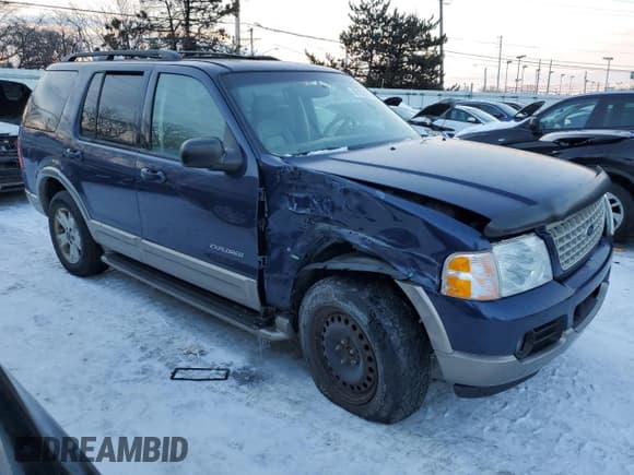 ✅ 2004 Ford Explorer • VIN: 1FMZU84K14UB02472 • Lot: 88169555. Wystawiony na Copart z przebiegiem 137 619 mil. Bezpłatny archiwum sprzedaży aukcyjnych z USA i szczegółowy raport historii pojazdu na DreamBid. Zdjęcie 4.