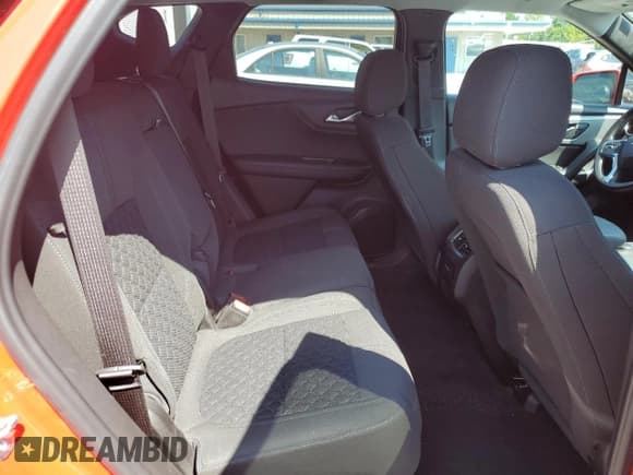 ✅ 2020 Chevrolet Blazer LT • VIN: 3GNKBHRS9LS671502 • Lot: 68278515. Listed on Copart with 47,091 mi. Free auction sales archive from the USA and detailed vehicle history report at DreamBid. Image 11.