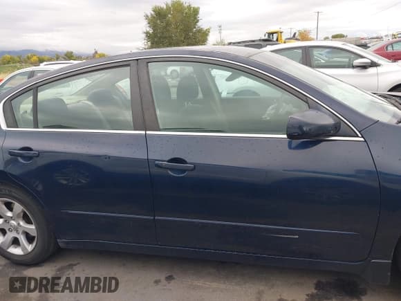 ✅ 2007 Nissan Altima S • VIN: 1N4AL21E47N403936 • Lot: 43537712. Wystawiony na IAAI z przebiegiem 171 968 mil. Bezpłatny archiwum sprzedaży aukcyjnych z USA i szczegółowy raport historii pojazdu na DreamBid. Zdjęcie 14.