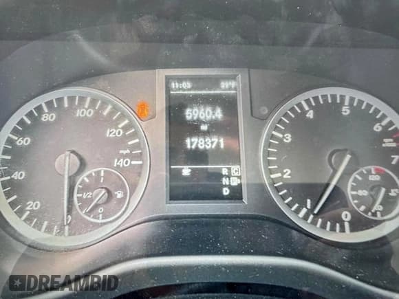 ✅ 2016 Mercedes-Benz Metris Cargo • VIN: WD3PG2EA6G3085758 • Lot: 97262995. Listed on Copart with 178,371 mi. Free auction sales archive from the USA and detailed vehicle history report at DreamBid. Image 14.