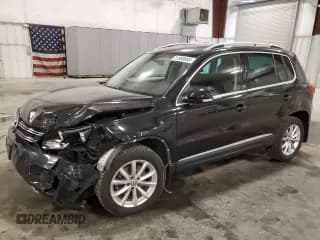✅ 2017 Volkswagen Tiguan Wolfsburg Edition • VIN: WVGSV7AX6HW512767 • Лот: 81965955. Опубликован ранее на Copart с пробегом 42 923 миль. Бесплатный доступ к архиву аукционных продаж из США и подробный отчёт об истории автомобиля на DreamBid. Изображение 1.