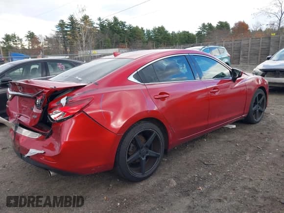 ✅ 2014 Mazda 6 i Grand Touring • VIN: JM1GJ1W68E1137198 • Lot: 43641357. Wystawiony na IAAI z przebiegiem 121 240 mil. Bezpłatny archiwum sprzedaży aukcyjnych z USA i szczegółowy raport historii pojazdu na DreamBid. Zdjęcie 4.