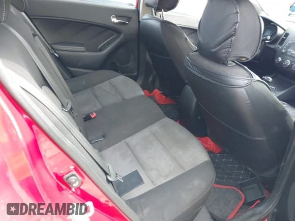 ✅ 2014 Kia Forte EX • VIN: KNAFX4A80E5076570 • Lot: 43686940. Listed on IAAI with 182,053 mi. Free auction sales archive from the USA and detailed vehicle history report at DreamBid. Image 8.