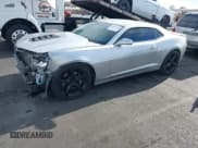 ✅ 2015 Chevrolet Camaro SS • VIN: 2G1FH1EJ2F9232357 • Lot: 41254028. Listed on IAAI with 104,962 mi. Free auction sales archive from the USA and detailed vehicle history report at DreamBid. Image 2.