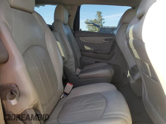 ✅ 2013 Chevrolet Traverse LTZ • VIN: 1GNKRLKD4DJ260781 • Lot: 89575525. Wystawiony na Copart z przebiegiem 207 623 mil. Bezpłatny archiwum sprzedaży aukcyjnych z USA i szczegółowy raport historii pojazdu na DreamBid. Zdjęcie 11.