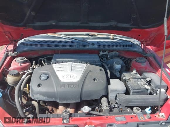 ✅ 2005 Kia Rio • VIN: KNADC125056376089 • Lot: 42489281. Wystawiony na IAAI z przebiegiem 101 101 mil. Bezpłatny archiwum sprzedaży aukcyjnych z USA i szczegółowy raport historii pojazdu na DreamBid. Zdjęcie 10.