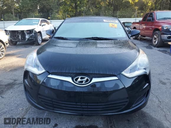 ✅ 2013 Hyundai Veloster w/Gray Int • VIN: KMHTC6AD6DU142923 • Lot: 74692354. Wystawiony na Copart z przebiegiem Nie podano. Bezpłatny archiwum sprzedaży aukcyjnych z USA i szczegółowy raport historii pojazdu na DreamBid. Zdjęcie 5.