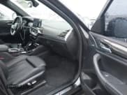 ✅ 2022 BMW X4 xDrive30i • VIN: 5UX33DT09N9J09596 • Lot: 43708534. Wystawiony na IAAI z przebiegiem 54 336 mil. Bezpłatny archiwum sprzedaży aukcyjnych z USA i szczegółowy raport historii pojazdu na DreamBid. Zdjęcie 5.