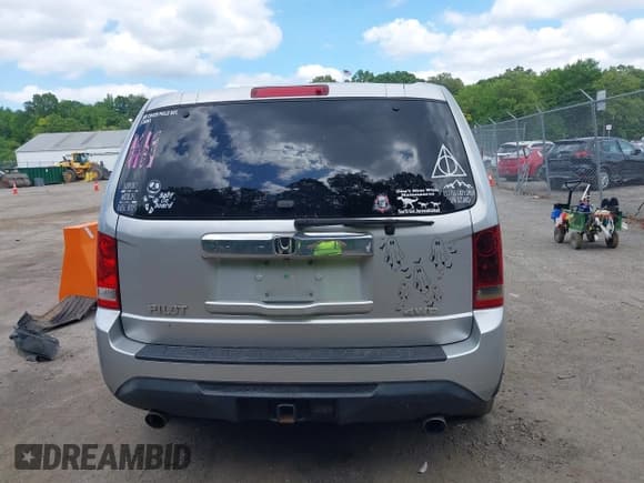 ✅ 2014 Honda Pilot EX-L • VIN: 5FNYF4H51EB044963 • Lot: 42293856. Wystawiony na IAAI z przebiegiem 147 217 mil. Bezpłatny archiwum sprzedaży aukcyjnych z USA i szczegółowy raport historii pojazdu na DreamBid. Zdjęcie 16.