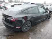 ✅ 2021 Tesla Model 3 Standard Range Plus • VIN: 5YJ3E1EA7MF939238 • Lot: 43758004. Wystawiony na IAAI z przebiegiem 104 119 mil. Bezpłatny archiwum sprzedaży aukcyjnych z USA i szczegółowy raport historii pojazdu na DreamBid. Zdjęcie 4.