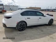 ✅ 2025 BMW 7 Series 740i • VIN: WBA23EH03SCT15620 • Lot: 56041595. Wystawiony na Copart z przebiegiem 3 791 mil. Bezpłatny archiwum sprzedaży aukcyjnych z USA i szczegółowy raport historii pojazdu na DreamBid. Zdjęcie 3.