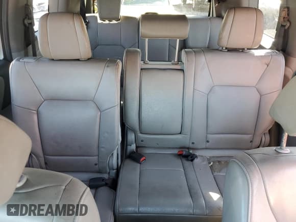 ✅ 2013 Honda Pilot EX-L • VIN: 5FNYF3H5XDB027216 • Lot: 84432225. Listed on Copart with 204,446 mi. Free auction sales archive from the USA and detailed vehicle history report at DreamBid. Image 10.