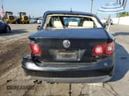 ✅ 2010 Volkswagen Jetta Limited Edition • VIN: 3VWAZ7AJ4AM127517 • Лот: 43076675. Опубликован ранее на Copart с пробегом Не указан. Бесплатный доступ к архиву аукционных продаж из США и подробный отчёт об истории автомобиля на DreamBid. Изображение 6.