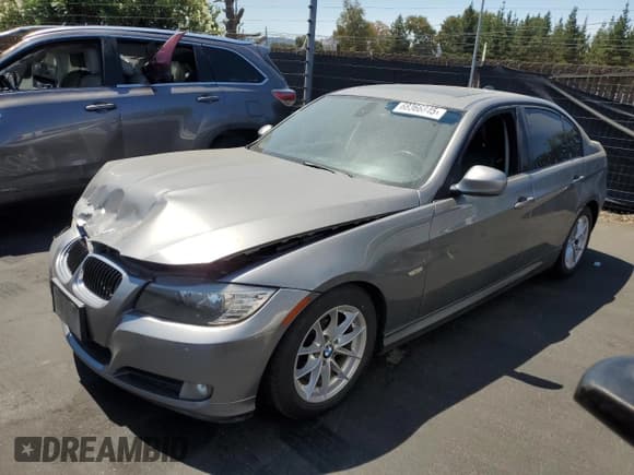 ✅ 2010 BMW 3 Series 328i • VIN: WBAPH5G56ANM69911 • Lot: 68366845. Listed on Copart with 258,616 mi. Free auction sales archive from the USA and detailed vehicle history report at DreamBid. Image 1.