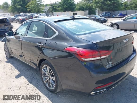 ✅ 2018 Genesis G80 3.8L • VIN: KMHGN4JE5JU251460 • Lot: 42821948. Wystawiony na IAAI z przebiegiem 63 330 mil. Bezpłatny archiwum sprzedaży aukcyjnych z USA i szczegółowy raport historii pojazdu na DreamBid. Zdjęcie 3.