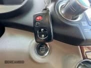 ✅ 2011 Toyota Highlander Limited • VIN: 5TDYK3EH8BS045877 • Lot: 93784515. Listed on Copart with 377,755 mi. Free auction sales archive from the USA and detailed vehicle history report at DreamBid. Image 12.