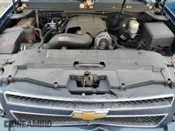 ✅ 2007 Chevrolet Suburban LTZ • VIN: 3GNFK16317G184423 • Lot: 80623094. Wystawiony na Copart z przebiegiem Nie podano. Bezpłatny archiwum sprzedaży aukcyjnych z USA i szczegółowy raport historii pojazdu na DreamBid. Zdjęcie 12.