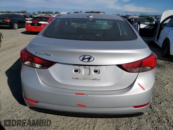 ✅ 2016 Hyundai Elantra SE • VIN: 5NPDH4AE2GH781631 • Lot: 90950695. Listed on Copart with 114,679 mi. Free auction sales archive from the USA and detailed vehicle history report at DreamBid. Image 6.