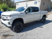✅ 2019 Chevrolet Silverado 1500 RST • VIN: 3GCUYEED6KG155945 • Lot: 43473839. Wystawiony na IAAI z przebiegiem 83 602 mil. Bezpłatny archiwum sprzedaży aukcyjnych z USA i szczegółowy raport historii pojazdu na DreamBid. Zdjęcie 17.