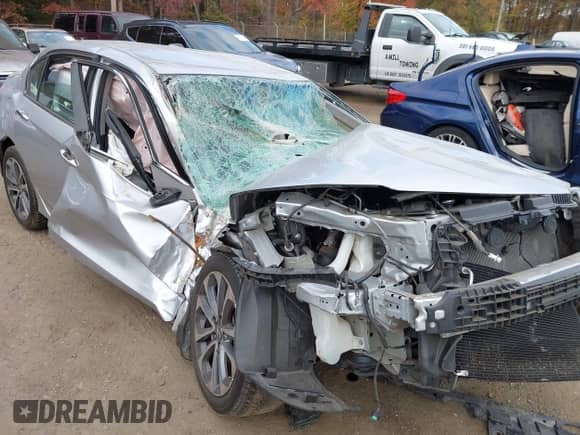 2014 Honda Accord Sport с VIN 1HGCR2F51EA283397, выставлен на аукционе IAAI как лот 43522810 с пробегом Не указан миль и . История ставок и продаж доступна на DreamBid. Изображение 6.