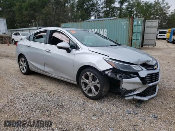 ✅ 2017 Chevrolet Cruze Premier • VIN: 1G1BF5SM5H7140500 • Lot: 39629063. Wystawiony na Copart z przebiegiem Nie podano. Bezpłatny archiwum sprzedaży aukcyjnych z USA i szczegółowy raport historii pojazdu na DreamBid. Zdjęcie 4.