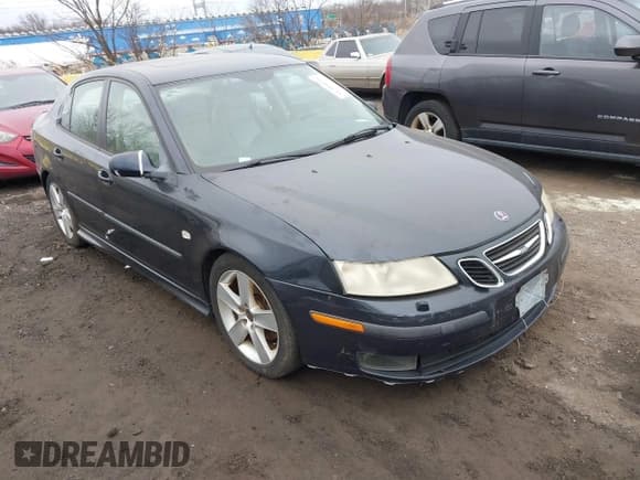 ✅ 2006 Saab 9-3 Aero • VIN: YS3FH41U361009623 • Lot: 41701056. Wystawiony na IAAI z przebiegiem 80 806 mil. Bezpłatny archiwum sprzedaży aukcyjnych z USA i szczegółowy raport historii pojazdu na DreamBid. Zdjęcie 1.