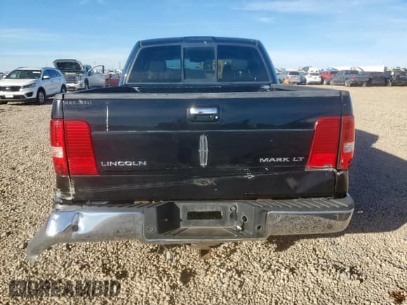 ✅ 2006 Lincoln Mark LT • VIN: 5LTPW16536FJ06371 • Lot: 92356425. Wystawiony na Copart z przebiegiem 151 046 mil. Bezpłatny archiwum sprzedaży aukcyjnych z USA i szczegółowy raport historii pojazdu na DreamBid. Zdjęcie 6.