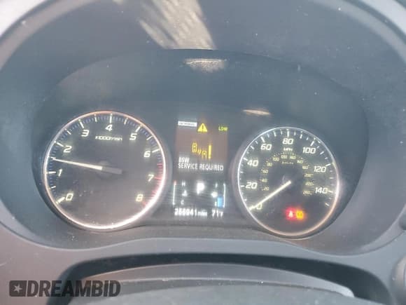 ✅ 2020 Mitsubishi Outlander ES • VIN: JA4AZ3A33LZ018765 • Lot: 92912615. Listed on Copart with 266,941 mi. Free auction sales archive from the USA and detailed vehicle history report at DreamBid. Image 9.