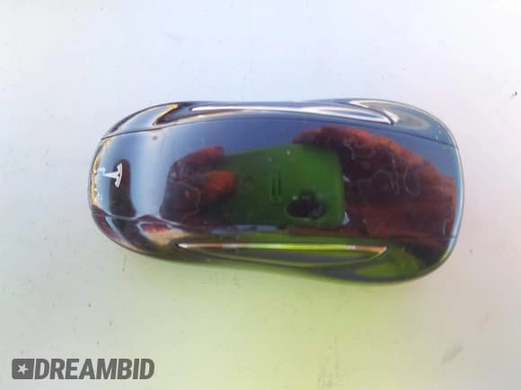 ✅ 2016 Tesla Model X 70D • VIN: 5YJXCBE22GF021486 • Лот: 42909021. Опубликован ранее на IAAI с пробегом 122 646 миль. Бесплатный доступ к архиву аукционных продаж из США и подробный отчёт об истории автомобиля на DreamBid. Изображение 11.