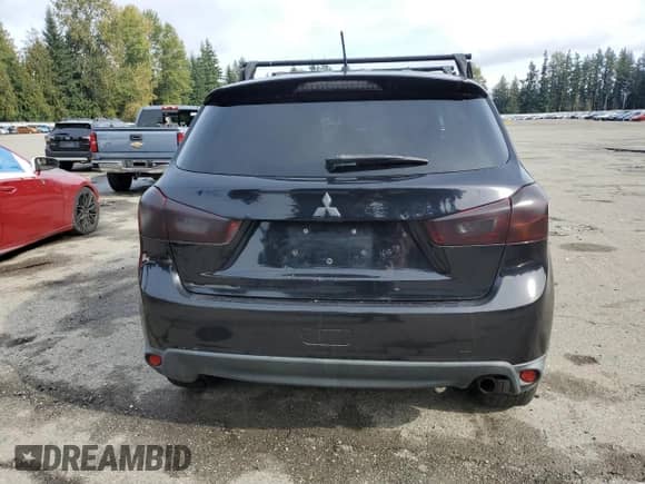 2014 Mitsubishi Outlander ES z VIN 4A4AR3AU7EE026420, wystawiony jako Copart lot #86300455 z przebiegiem 134 634 mil mil oraz Czysty tytuł • Clean title. Historia ofert i sprzedaży dostępna na DreamBid. Obrazek 6.