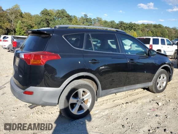 ✅ 2013 Toyota RAV4 XLE • VIN: 2T3WFREV4DW053108 • Lot: 85541605. Listed on Copart with 124,026 mi. Free auction sales archive from the USA and detailed vehicle history report at DreamBid. Image 3.