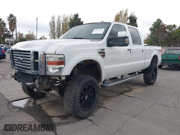 ✅ 2010 Ford F-250 XL • VIN: 1FTSW2BR6AEA04802 • Lot: 43687867. Listed on IAAI with 175,024 mi. Free auction sales archive from the USA and detailed vehicle history report at DreamBid. Image 17.