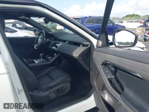 ✅ 2020 Land Rover Range Rover Evoque SE • VIN: SALZP2FX6LH019279 • Lot: 42352602. Listed on IAAI with 71,433 mi. Free auction sales archive from the USA and detailed vehicle history report at DreamBid. Image 5.