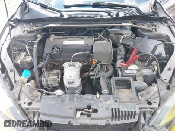 ✅ 2015 Honda Accord Sport • VIN: 1HGCR2F57FA066826 • Lot: 42875574. Wystawiony na IAAI z przebiegiem 175 597 mil. Bezpłatny archiwum sprzedaży aukcyjnych z USA i szczegółowy raport historii pojazdu na DreamBid. Zdjęcie 10.