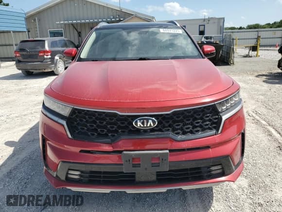 ✅ 2021 Kia Sorento EX • VIN: KNDRH4LG2M5033056 • Lot: 60971225. Wystawiony na Copart z przebiegiem 49 960 mil. Bezpłatny archiwum sprzedaży aukcyjnych z USA i szczegółowy raport historii pojazdu na DreamBid. Zdjęcie 5.