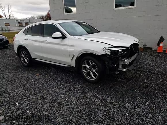 ✅ 2021 BMW X4 xDrive30i • VIN: 5UX2V1C05M9F95703 • Lot: 91612905. Listed on Copart with 55,581 mi. Free auction sales archive from the USA and detailed vehicle history report at DreamBid. Image 15.