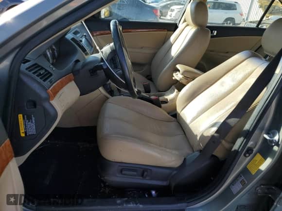 ✅ 2009 Hyundai Sonata Limited • VIN: 5NPEU46F29H424986 • Lot: 76459074. Listed on Copart with 197,633 mi miles. Access the free auction sales archive from the USA and view a detailed vehicle history report at DreamBid. Image 7.